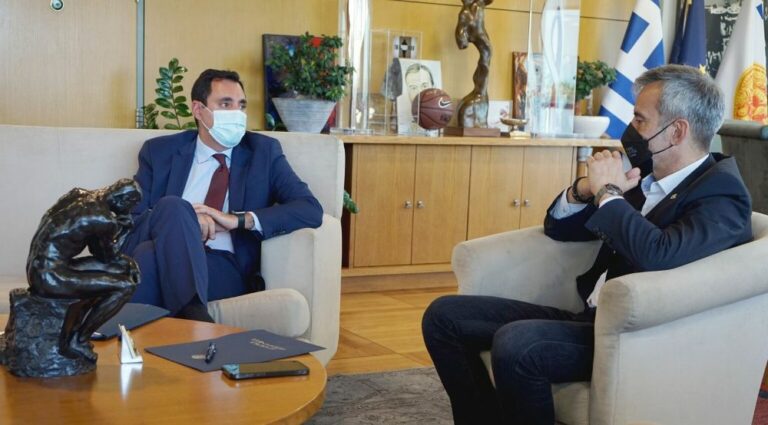 Συνάντηση του Δημάρχου Θεσσαλονίκης Κ. Ζέρβα με τον Γ.Γ. του Υπουργείου Εξωτερικών Γ. Σμυρλή