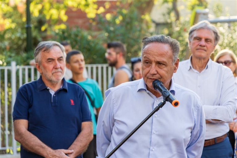 Μια νέα παιδική χαρά στην Άνω Πόλη
